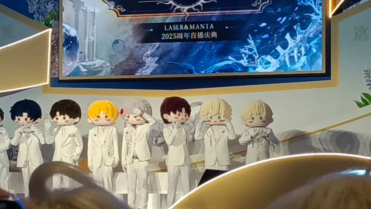 Manta曼塔MANTA出道五周年快乐 🥰manta的奇幻海域      祝亲