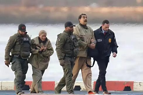 谁能救马杜罗夫妇？
当地时间3月23日，马杜罗之子、委内瑞拉议员尼古拉斯在加拉加