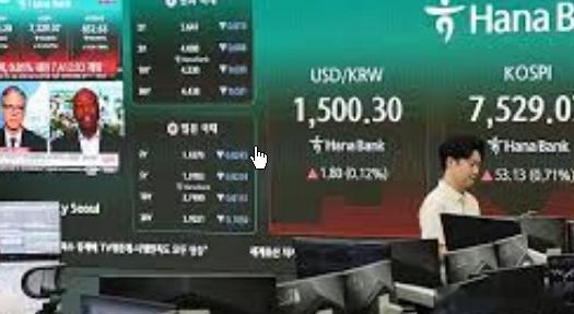 韩国股市暴涨暴跌 散户快疯了，高频交易和复杂衍生品的相互作用加剧了原本乐观的市场