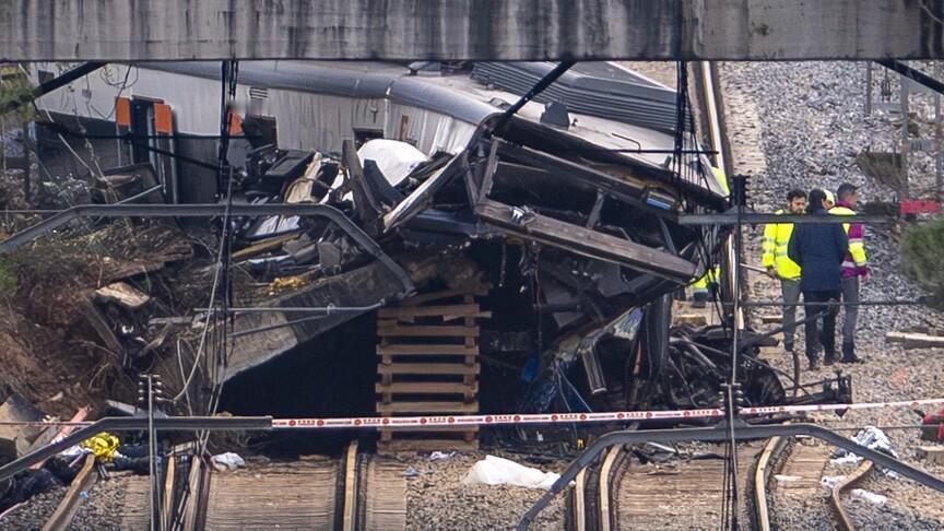 高铁第二大国西班牙又发生高铁列车相撞事故，已导致50人死亡，179人受伤，预估伤