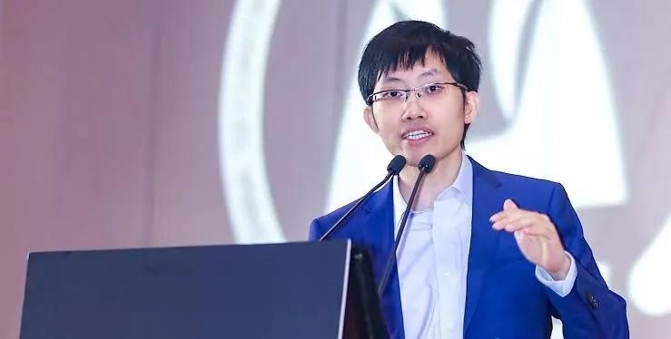 近日，DeepSeek官网挂出IDC数据中心团队招聘信息，工作地点包括杭州、北京