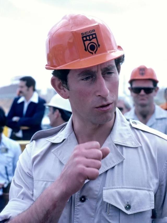 英国王室 🇬🇧1978年，当时还是威尔士亲王的查尔斯国王工作访问委内瑞拉的圭