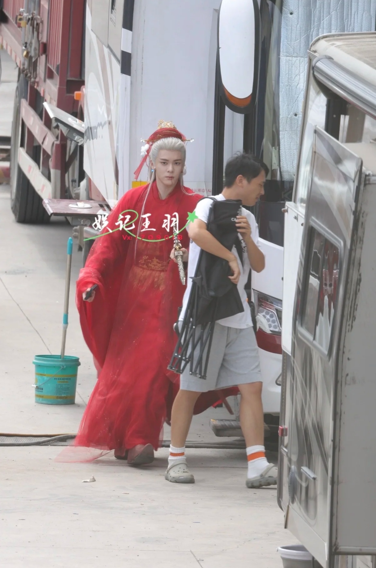 曾舜晞《#临江仙# 》剧透红衣战损的白九思 这回还是自己捅自己[允悲] ​​​