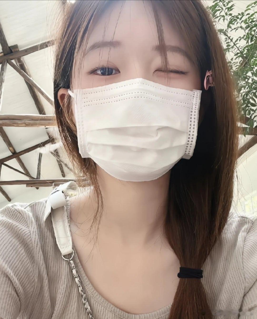 赵露思 zls赵露思许我耀眼zls赵露思许妍  我说爱是细腻的小雨 那些平平淡淡