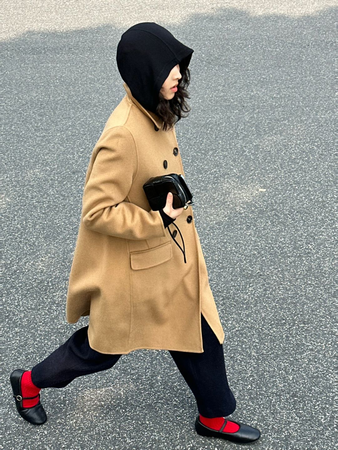 穿点颜色出门｜今日除夕
