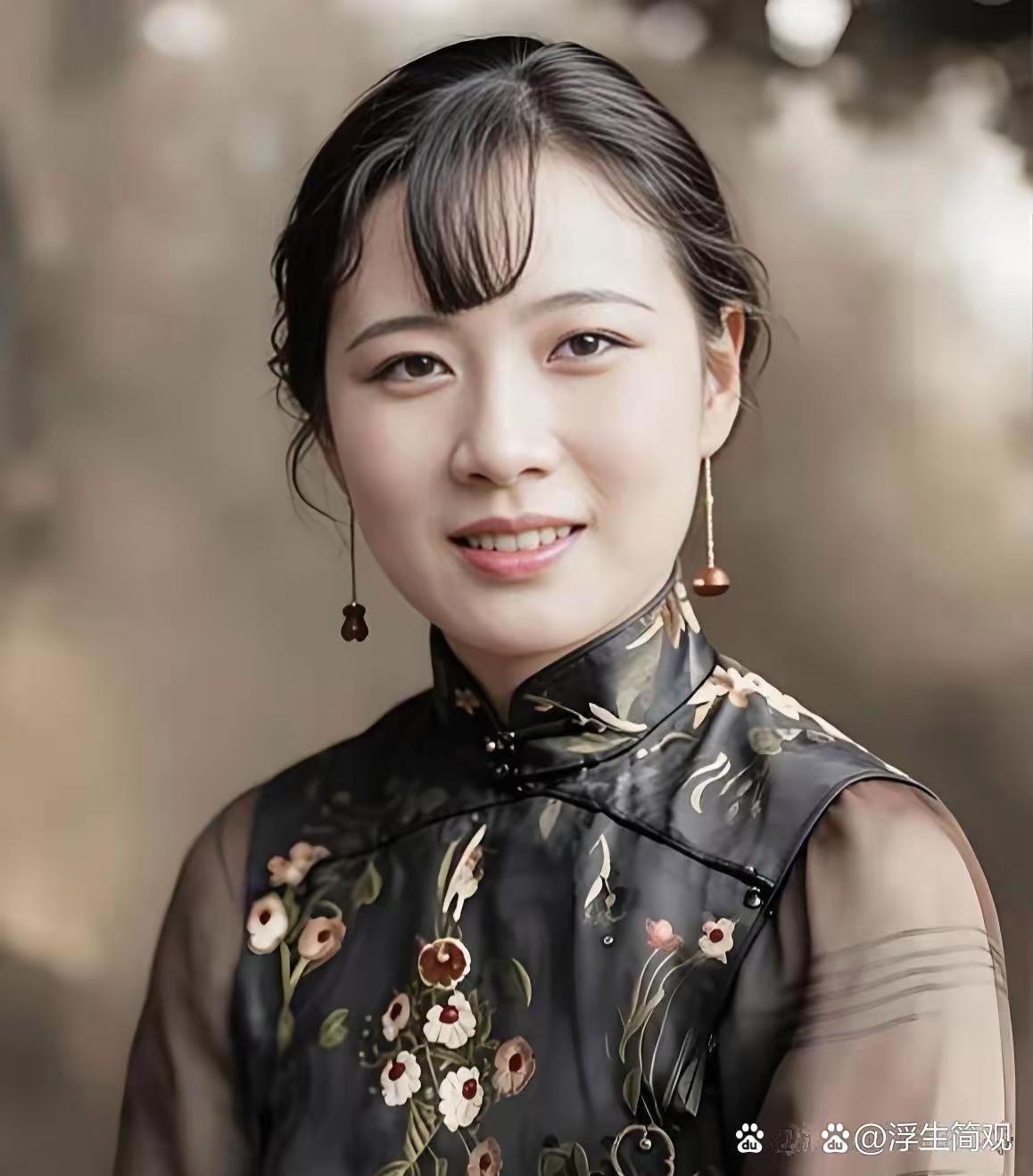 这是宋美龄年青时的真实模样，不是演员化装的，她长得漂亮不漂亮大家说了算。