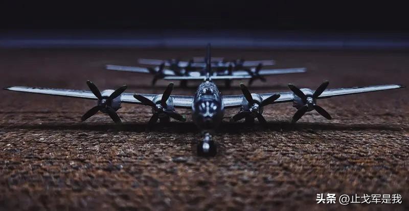 摔一架少一架！B-52坠毁暴露的不是飞行安全，是美战略空军的家底问题

一架B-