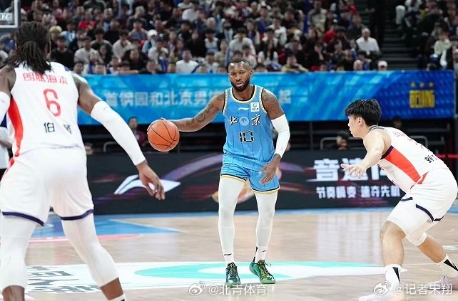 【杰曼两记三分球拯救北汽男篮陈盈骏方硕周琦皆5犯离场】文/宋翔4月3日晚，北汽男