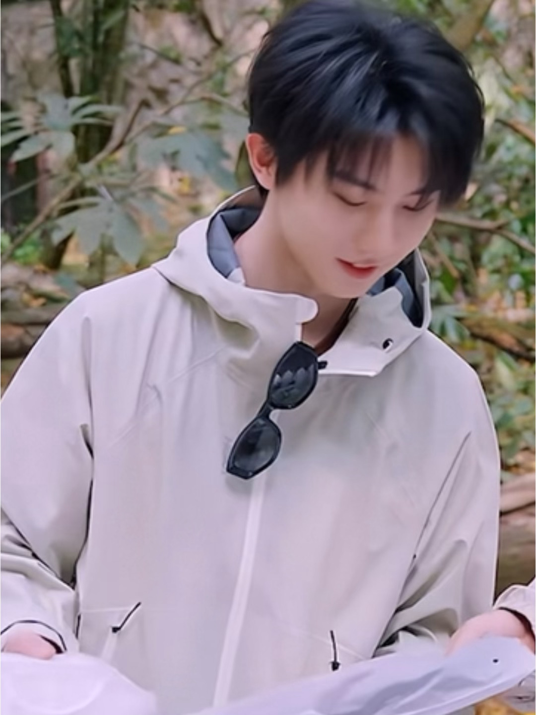 你们不要欺负我老婆🥹……他好可爱🥺……你们不要欺负我老婆🥹……他好可爱🥺