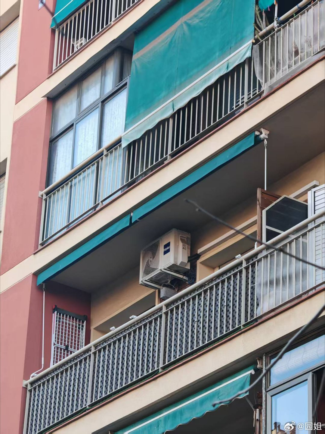 很多人纳闷，欧洲空调市场那么卷，凭啥海尔能卖爆？说两个真实的痛点你就懂了。 第一
