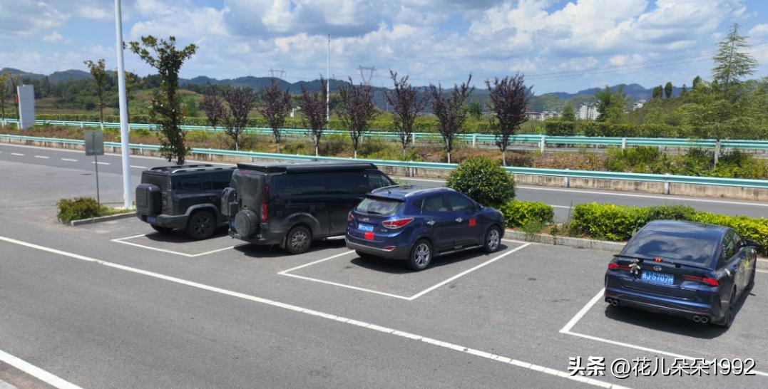 玩房车觉得不爽只有几个原因
房车就得有房车的玩法，挑剔的人不适合❗️
	
1.车