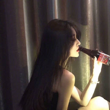 ²⁰²⁴        不是越来越现实        是越来越喜欢踏实的感觉  