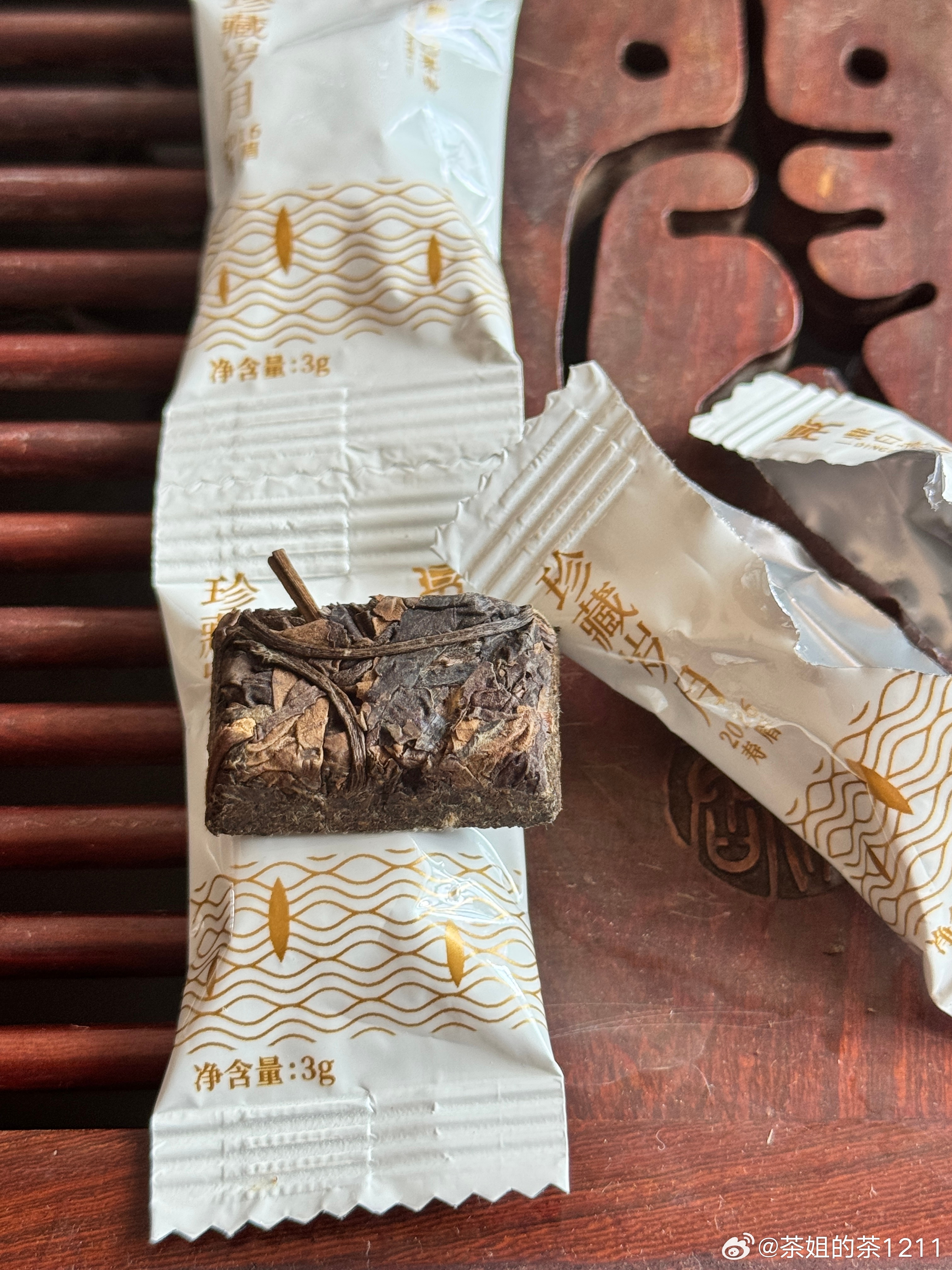 我家老登一大早就开车带我婆婆去县人民医院了，公公出去干活了，小登还在睡觉，我准备