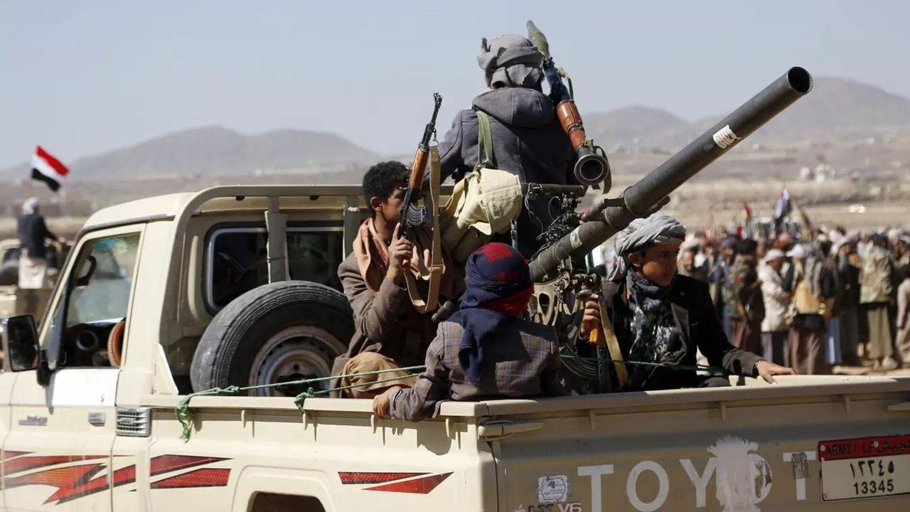 意大利InsideOver网站：胡塞武装威胁要封锁曼德海峡，让油价达到200美元