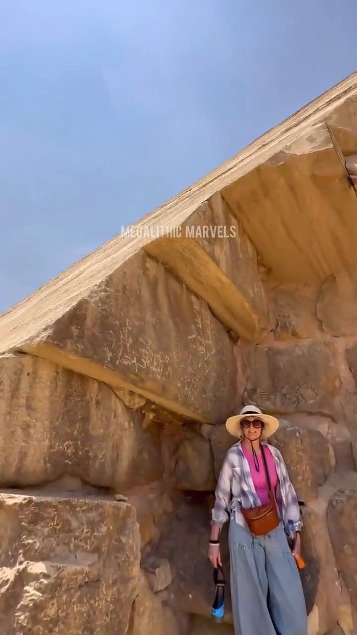 MEGALITHIC MARVELS。
MEUITNIC MARVELS。