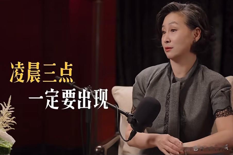 有件事，不知当讲不当讲，

大家把何超琼凌晨三点吃早餐，当豪门成功密码，实在有点