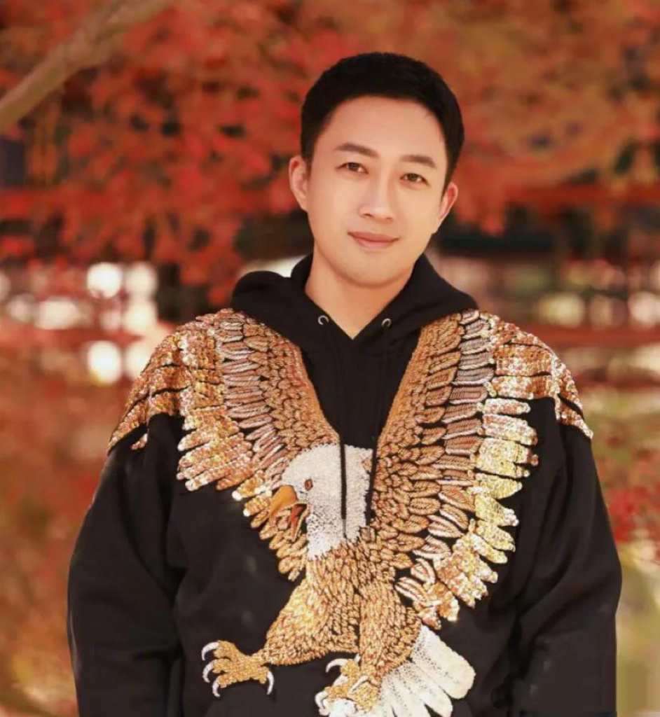 于正现在很着急他着急不是玉茗茶骨扑了也不是娜扎这个女主没选对，而是他实在是没招了