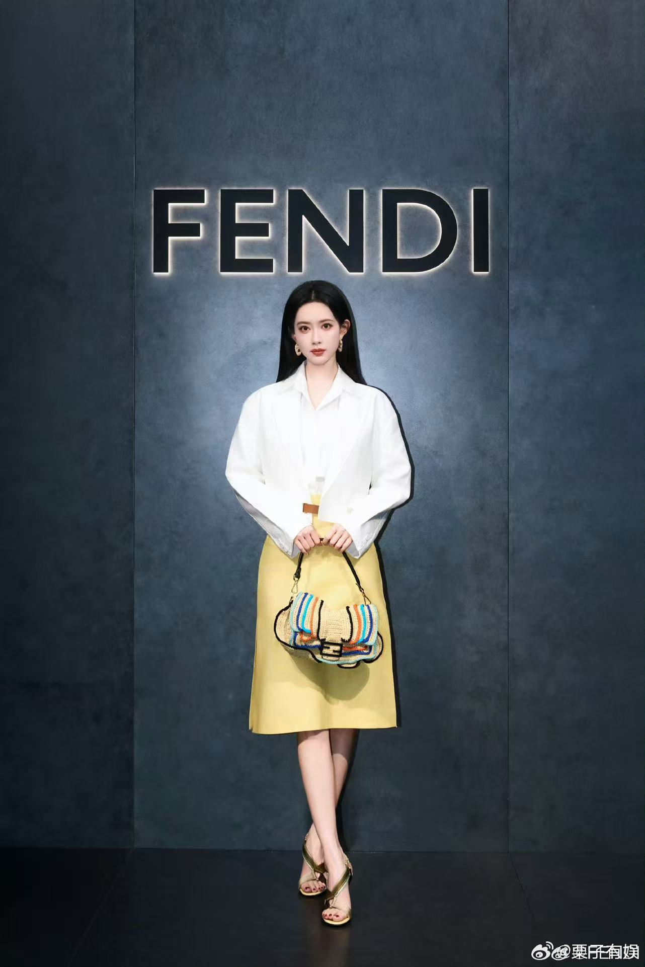 孟子义自在鲜活孟子义Fendi大片孟子义自在鲜活，好看，