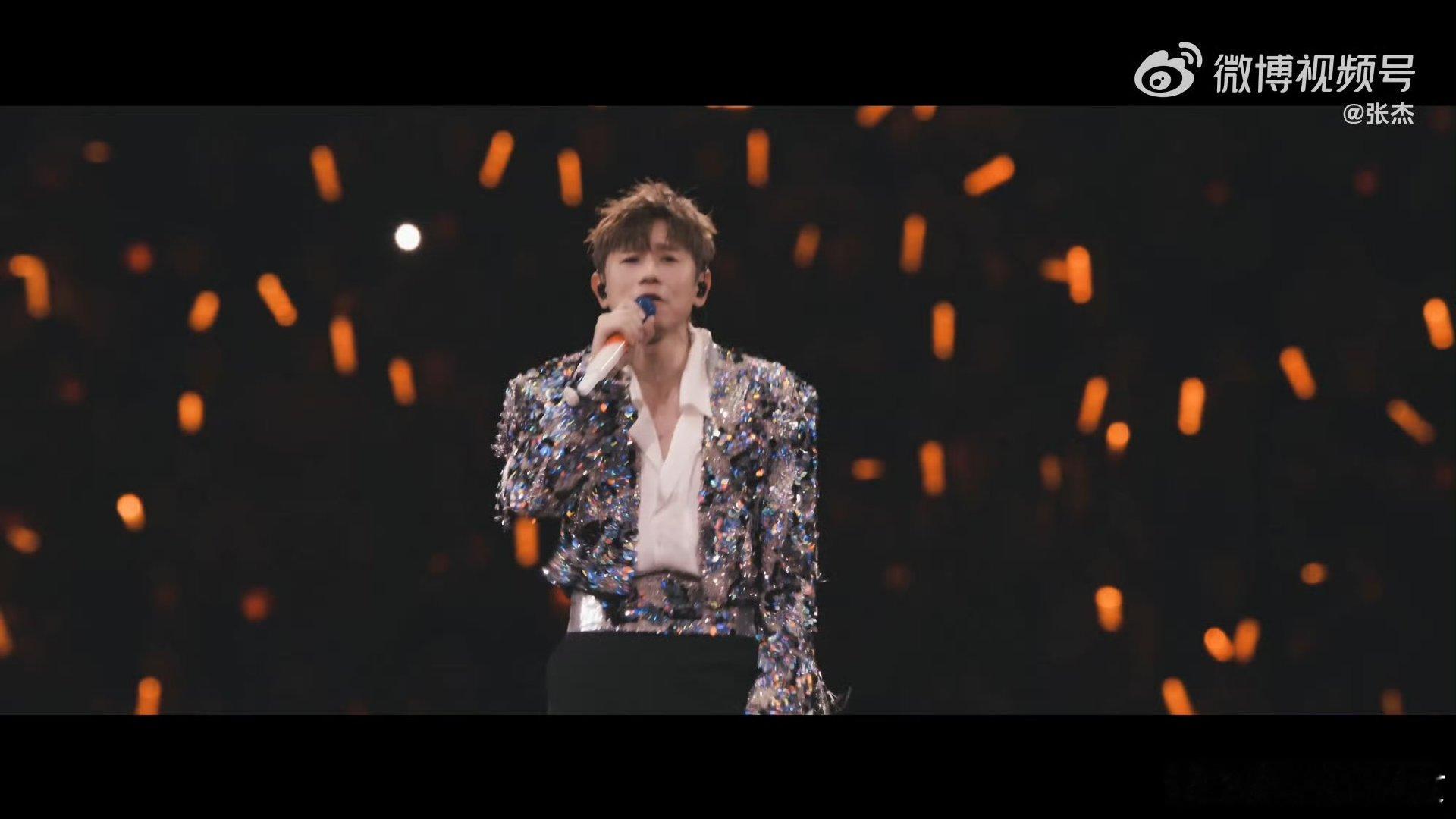 张杰斗转星移鸟巢见 张杰未LIVE巡回演唱会 重温九场感动，更加期待3.27鸟巢