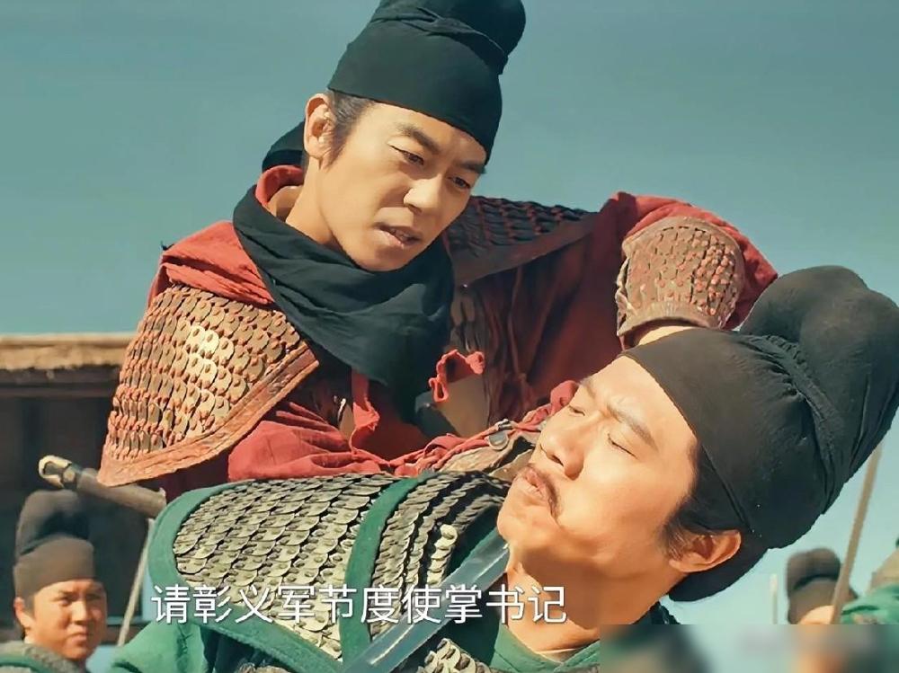 张彦泽这种疯批角色能过审简直是奇迹，缺粮就让手下啃人肉，亲儿子心软劝一句，他转手