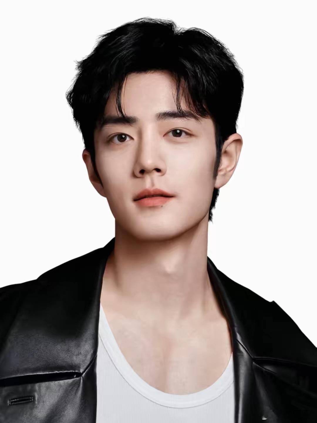 你们没发现吗，​​突然感觉肖战好奇怪啊，​​​​明明这几年拍戏挺火的，从《梦中的