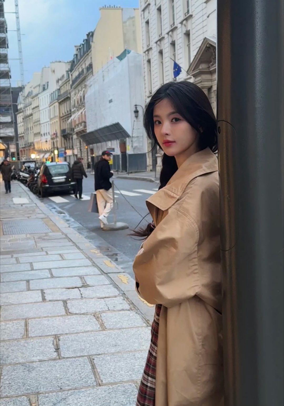 杨超越巴黎女神我宣布杨超越就是穿风衣最好看的女人 