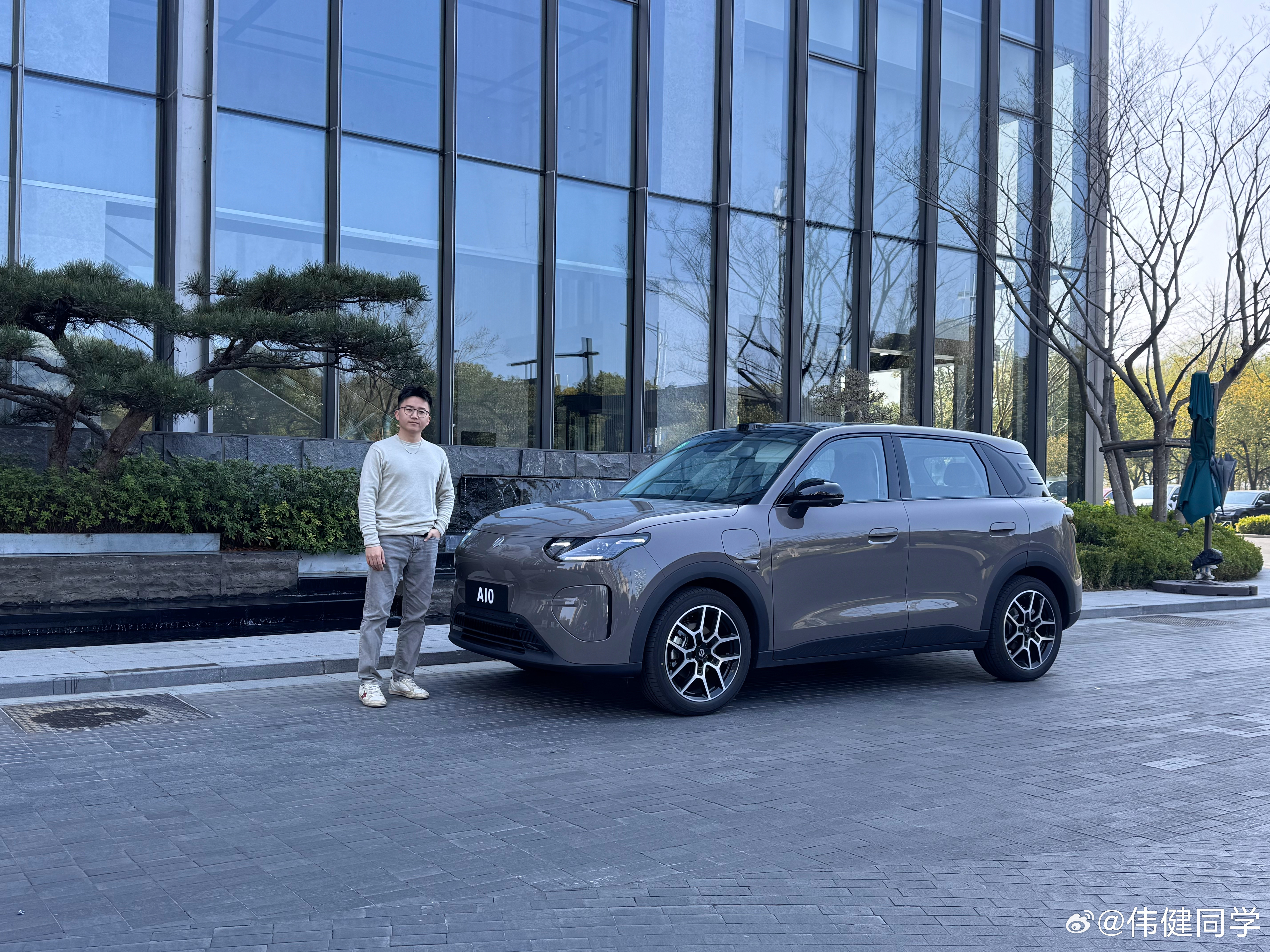 ？？零跑A10顶配8.68万带激光雷达…..有车位到车位功能…..续航505km