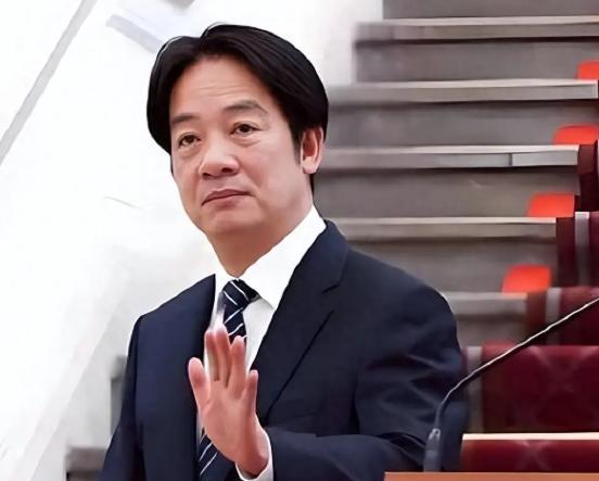 台海一旦统一，赖清德会往哪里逃？很多人猜日本，也有人说菲律宾，其实全错了！台海真