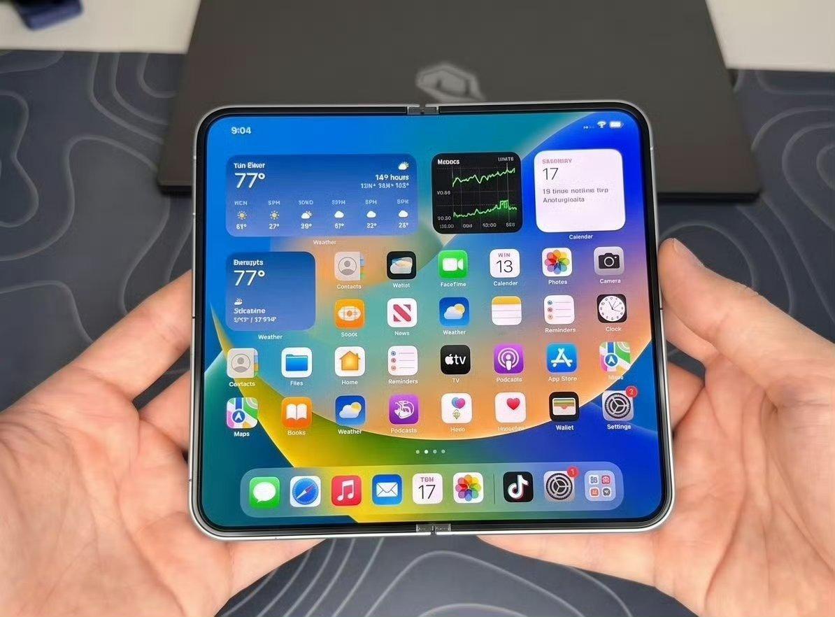 曝史上最薄iPhone来了iPhone Fold展开厚度4.7mm，折叠后9.2