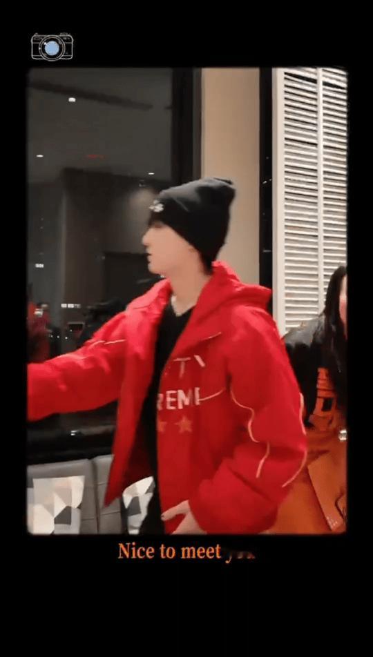 甜茶这一趟中国行不白来，真不白来！参加完首映礼，再去逛街坐地铁，然后去北外和大学