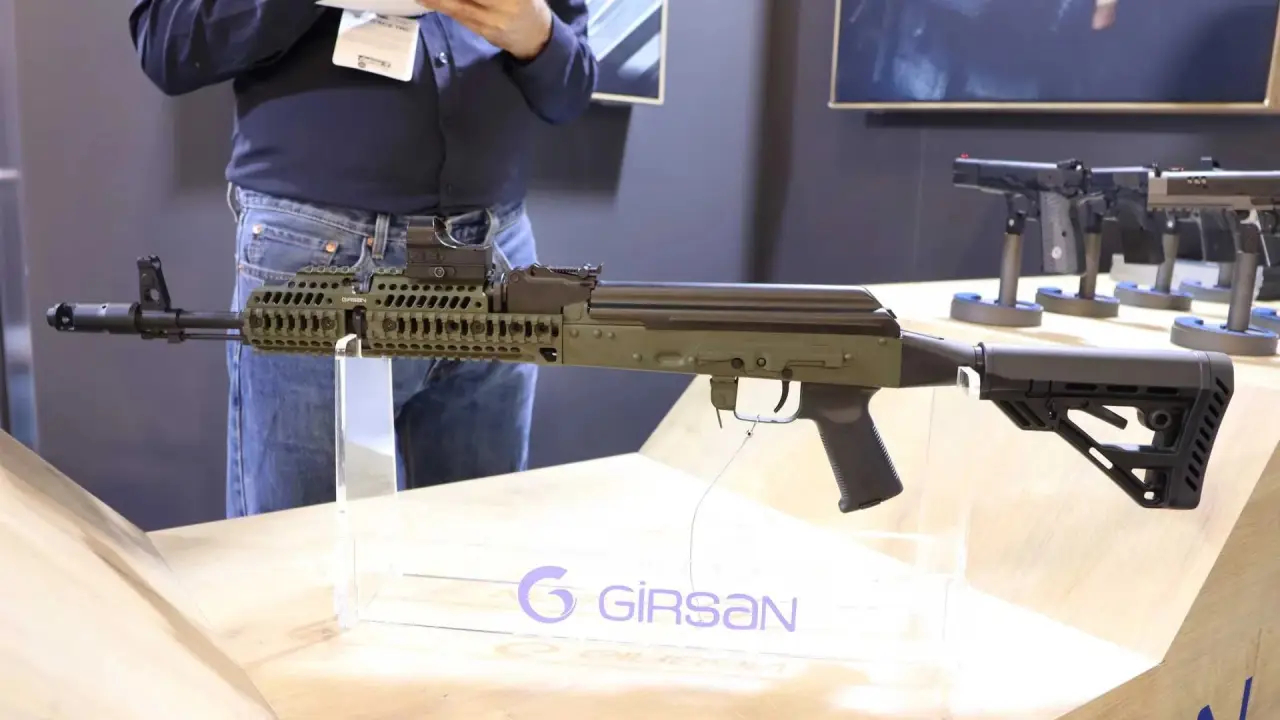 烽火问鼎计划每天认识一件兵器 在德国Enforce Tac 2026展会上，土耳