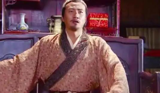 1363年，大将谢再兴被朱元璋训斥了几句，他闷闷不乐的回到家中，进门猛然看到两颗