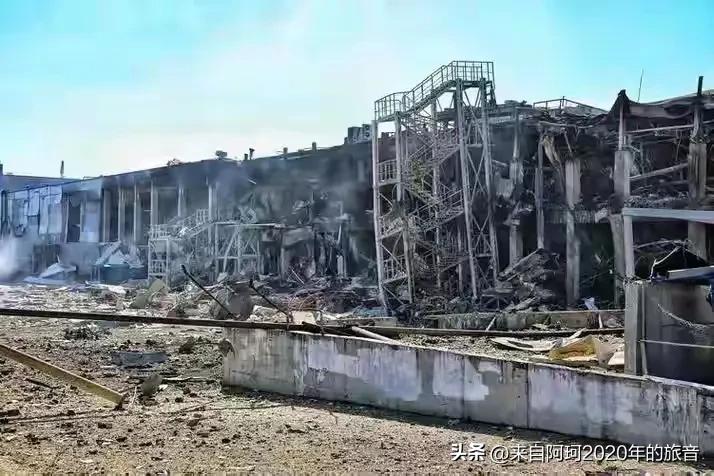 相信各位都注意到了，俄乌战场上正在上演一出诡异的“双人舞”。乌克兰的无人机越打越