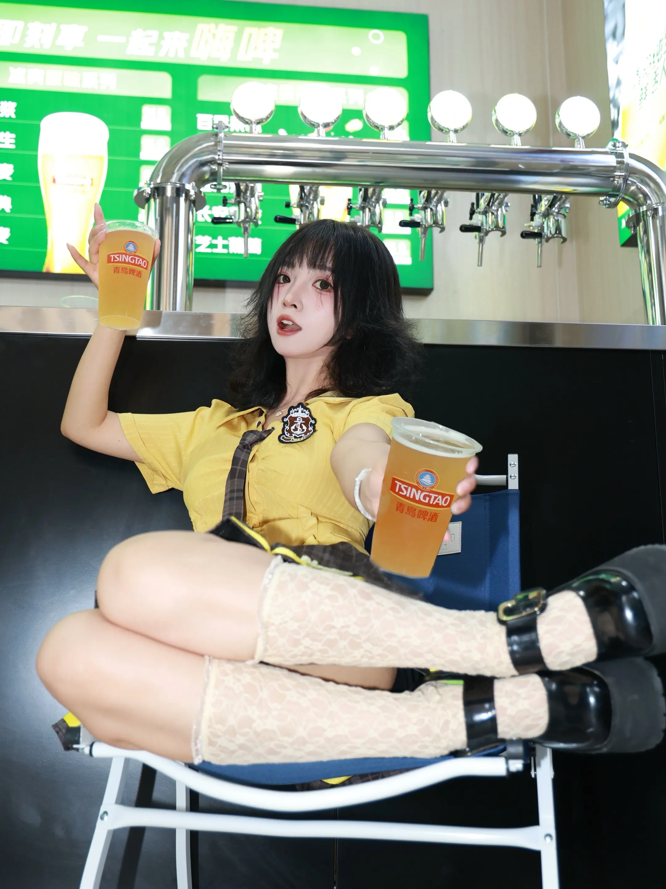 🥂·𝐶ℎ𝑒𝑒𝑟𝑠 微醺信号。夏日约会当然要来点微醺的感觉啦...