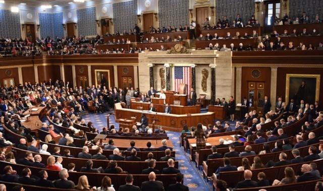 国会彻底翻脸！
防长首次被当众问责，美伊战争快要被迫叫停？
 
当地时间4月29