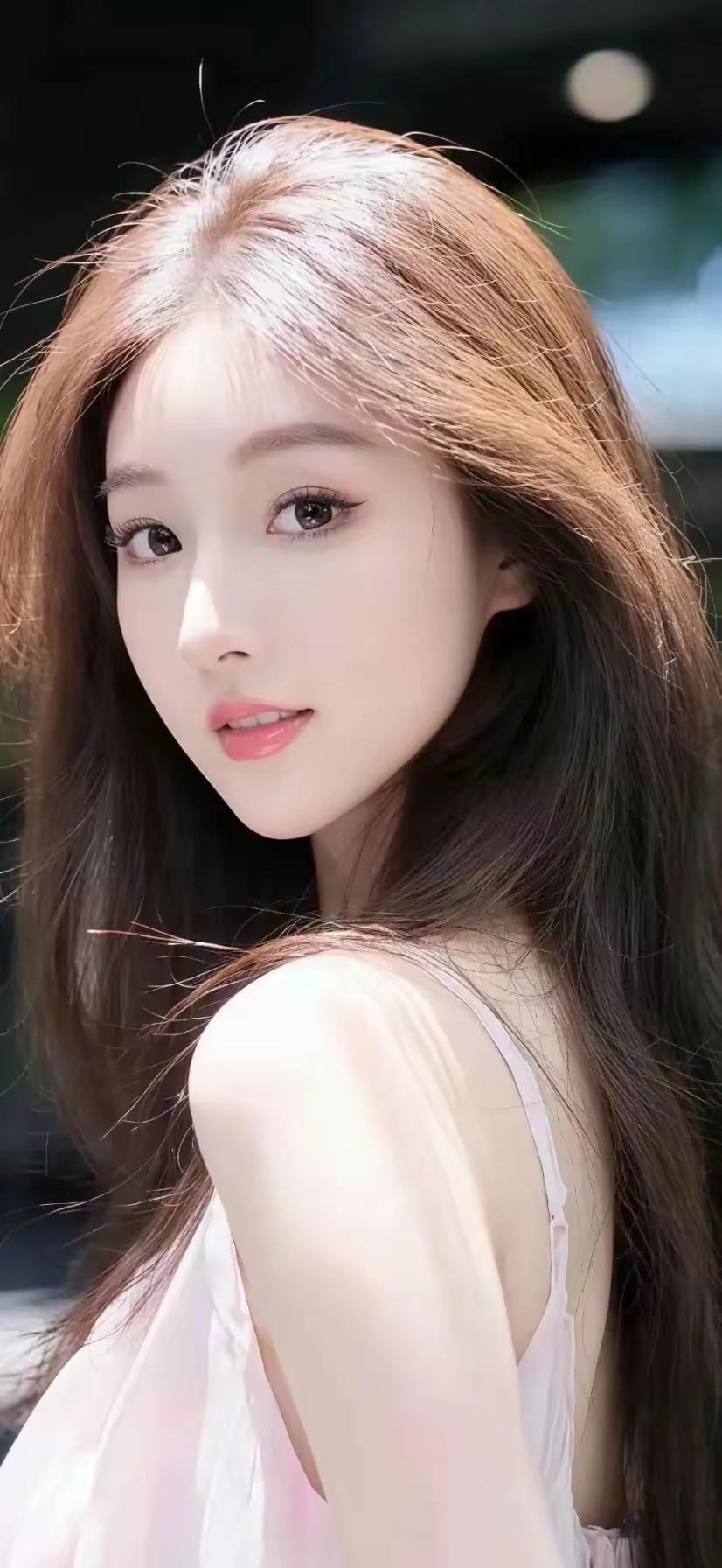 温柔甜美的少女，阳光下的动人瞬间分享你家的可爱萌娃 如何食补让孩子的记忆力惊人?