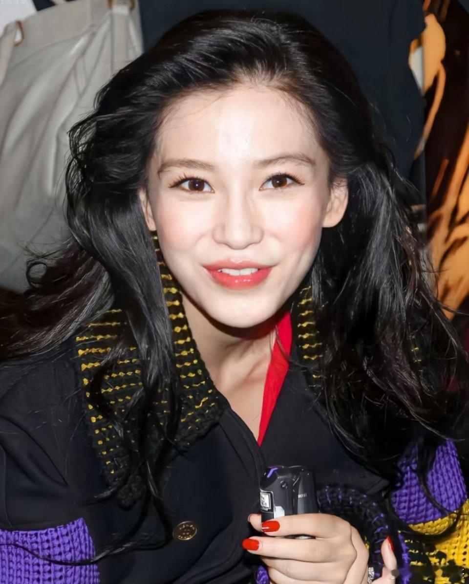 angelababy| 杨颖 Angelababy温柔且明媚 