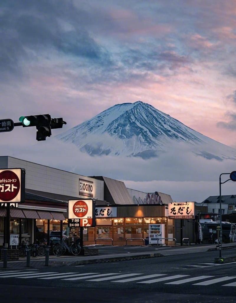 沉睡318年！富士山距喷发还有多远？日本政府已悄悄启动“国家动员”

如果明天富
