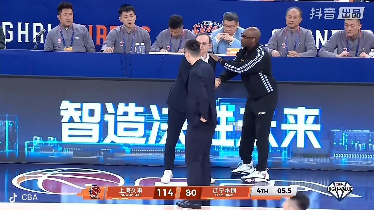 辽宁本钢男篮最终还是输了！输了34分。

         在刚刚结束了辽宁本钢