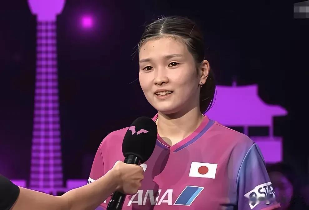 是什么让桥本帆乃香羡慕孙颖莎了？
原来是日本横滨冠军赛，
大家都为孙颖莎加油，