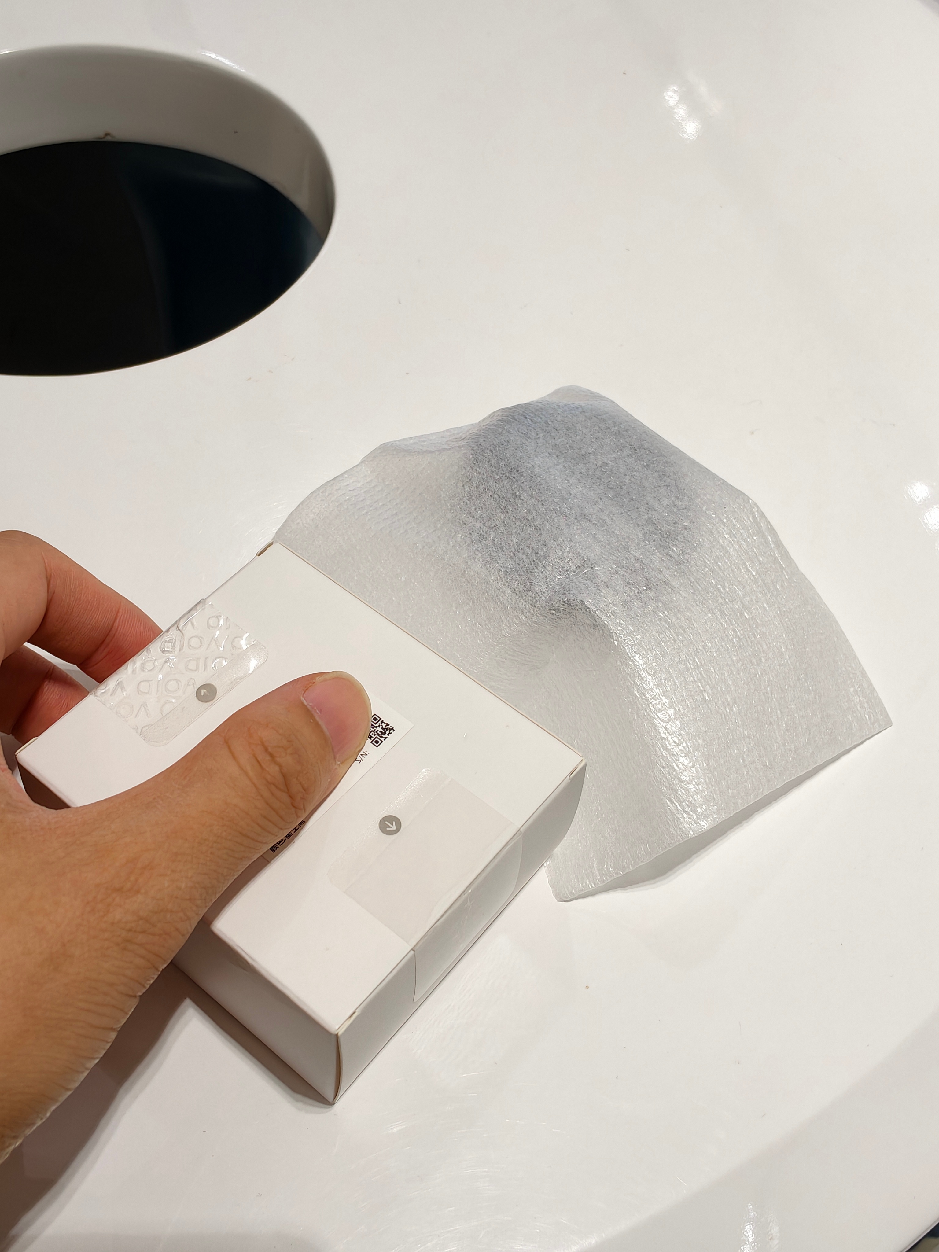 要不是真的喜欢，谁会丢了耳机补买耳机，丢了耳机盒补买耳机盒啊要怪就怪华为这个fr