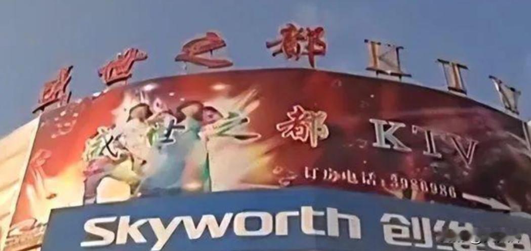 2011年，云南一17岁少年被35名保安手持狼牙棒殴打致死，少年肝脏外露、颅骨全
