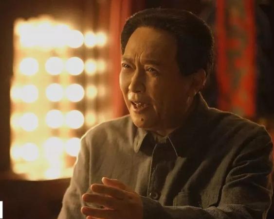 千万不能打美国！

听听毛主席是怎么说的！

“千万不能打美国”，这句话在 19