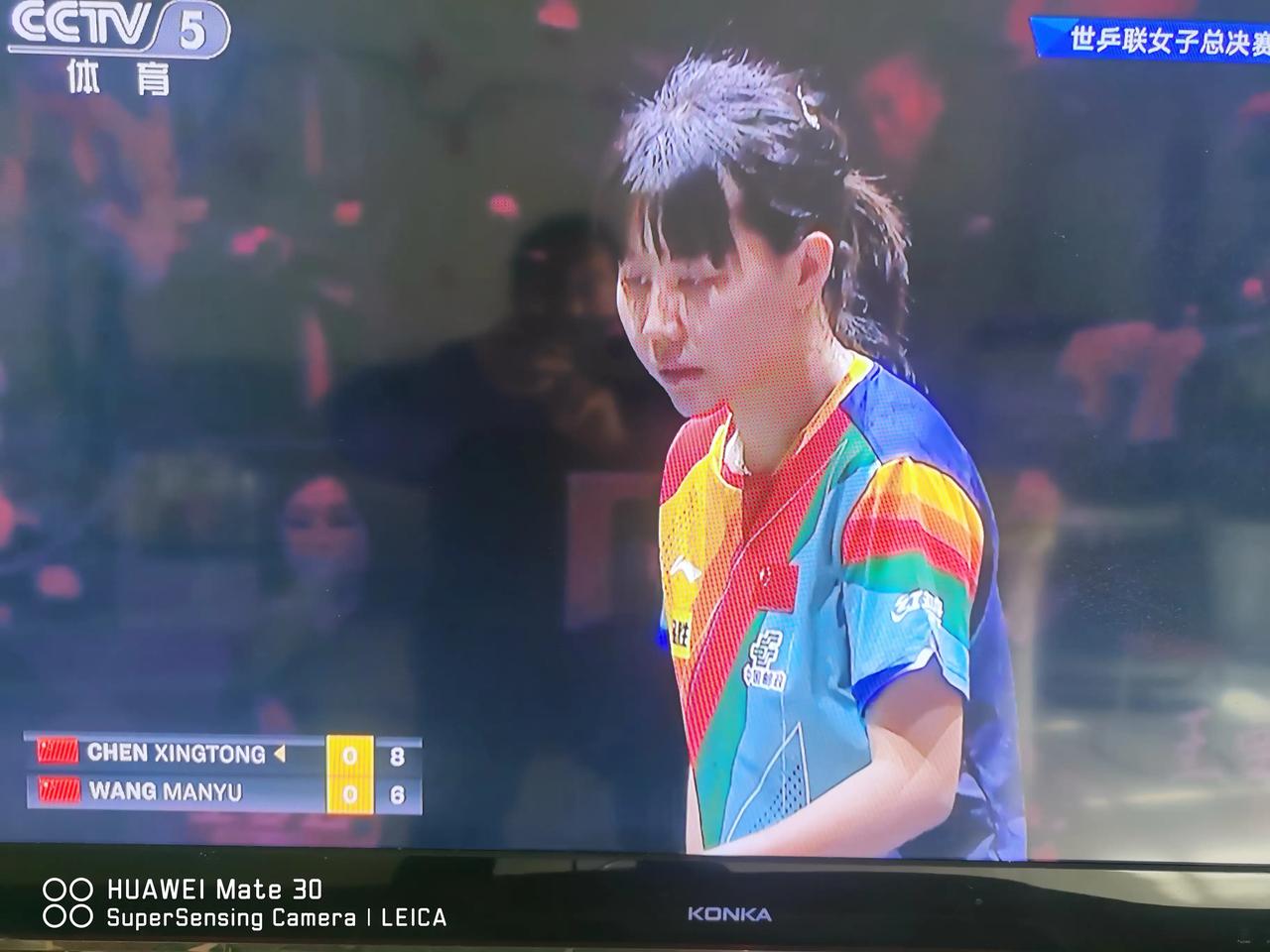 世乒联女子总决赛1/4决赛上演
     国乒德比之战同同对阵王曼昱
     