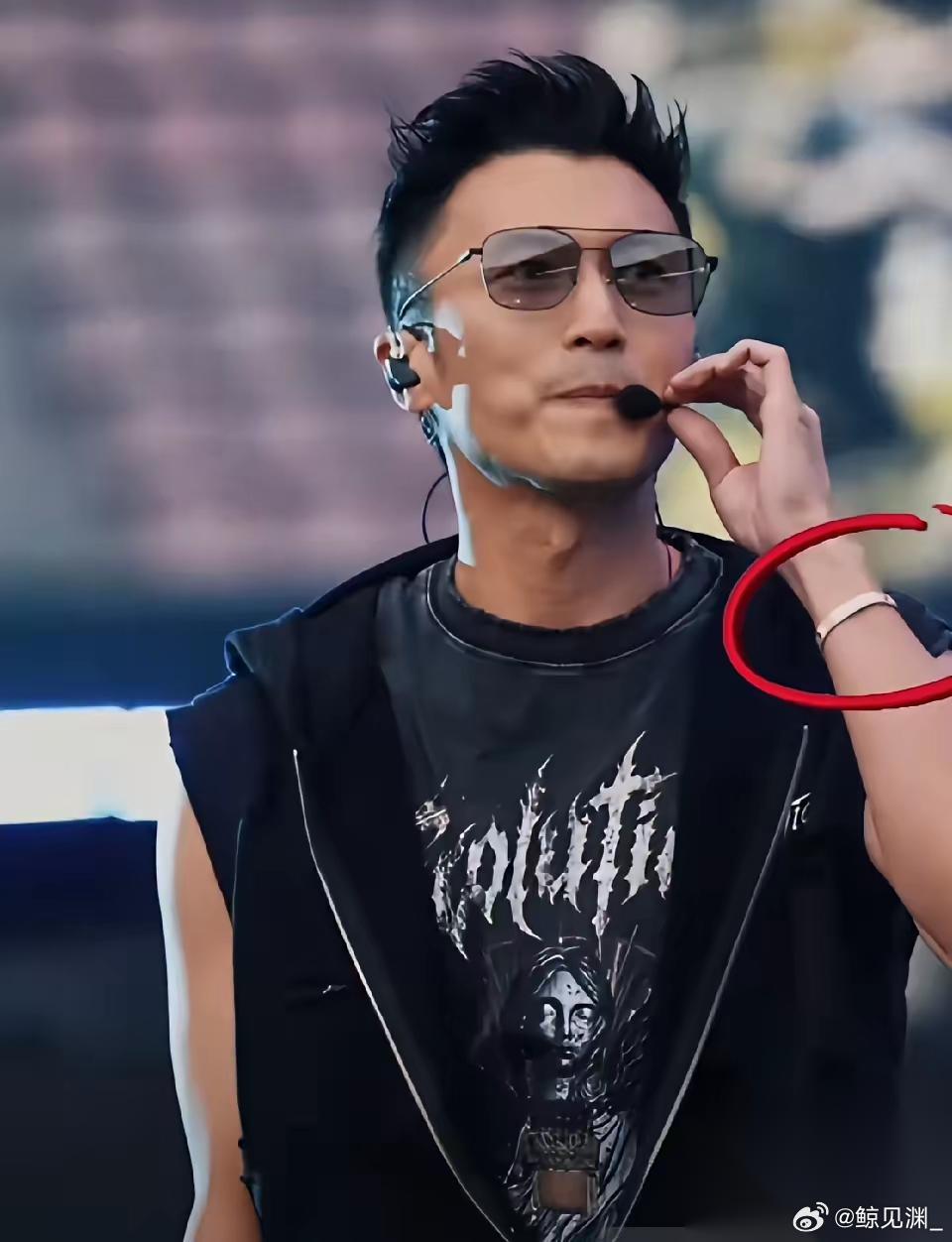 有个事，我真的憋很久了 真的不吐不快 王菲和男闺蜜，谢霆锋可以接受，那张柏芝生了