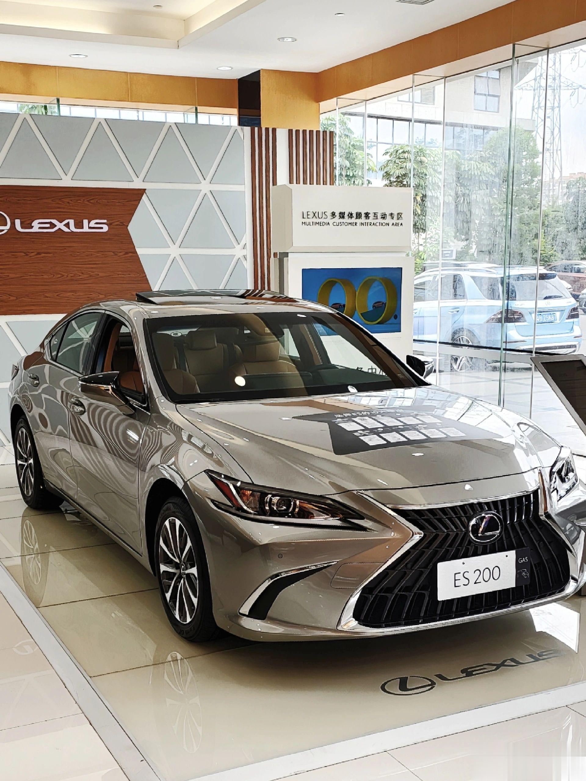 30万以内值得入手的车，颜值和性能都不错！#值得入手的车# ​​​