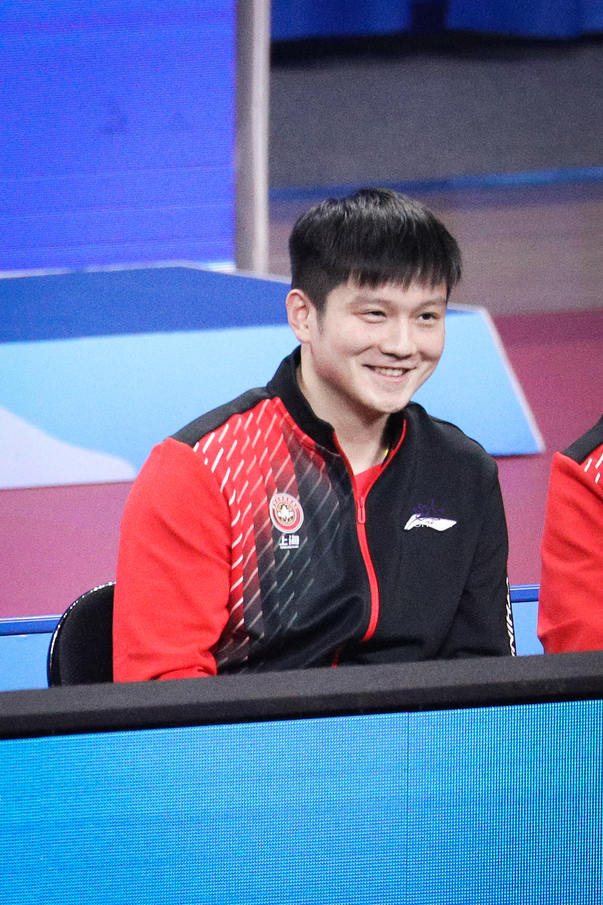 樊振东 待编辑东东午安繁星午安拧成星轨 ​​​