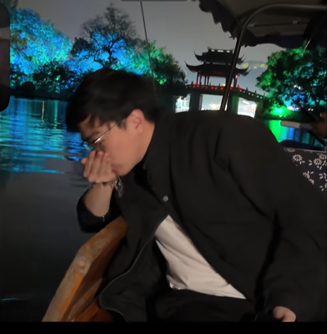 杭州西湖将连续一周撒7吨漂白粉我去不早说，之前极氪007gt逛西湖那次呱呱（工作