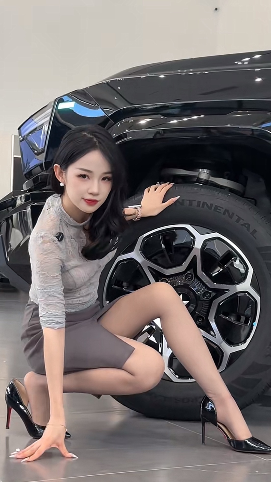 看车轮这款车就很猛 ​​​