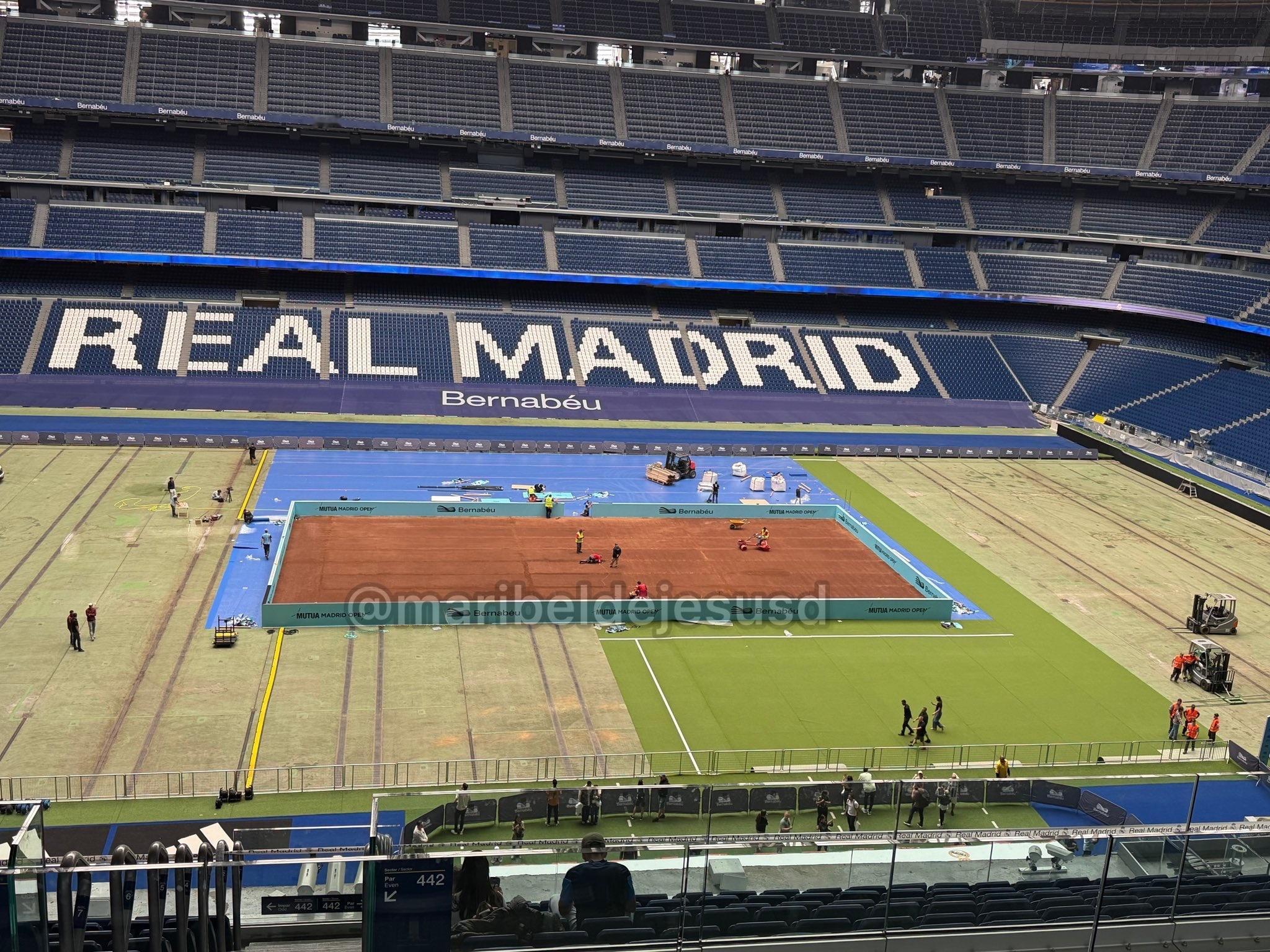 皇马 伯纳乌开始安装网球场地🎾 